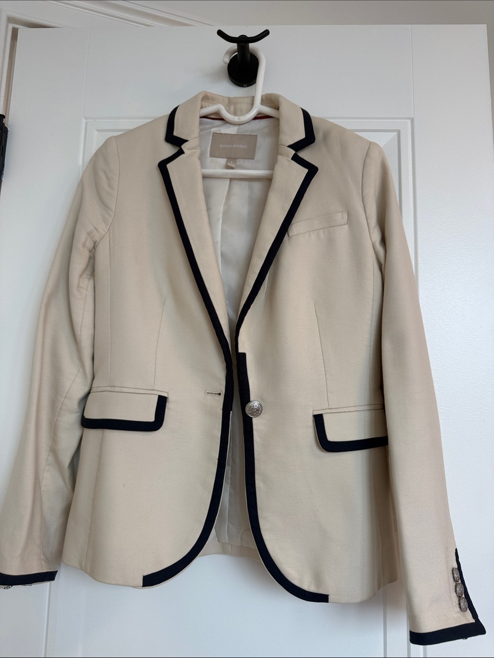 Banana Republic Cream Blazer with Black Contrast Trim
